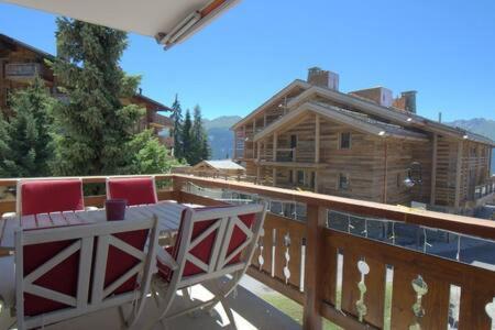 Ski-In, Chalet-Style Appt Central Verbier - 1 Min Walk To Lift Zewnętrze zdjęcie